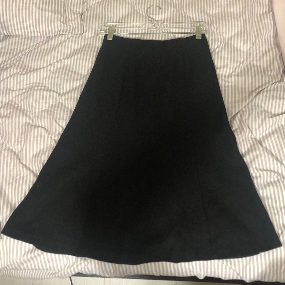 Women's UNIQLO gray wool skirt Size XS NWOT